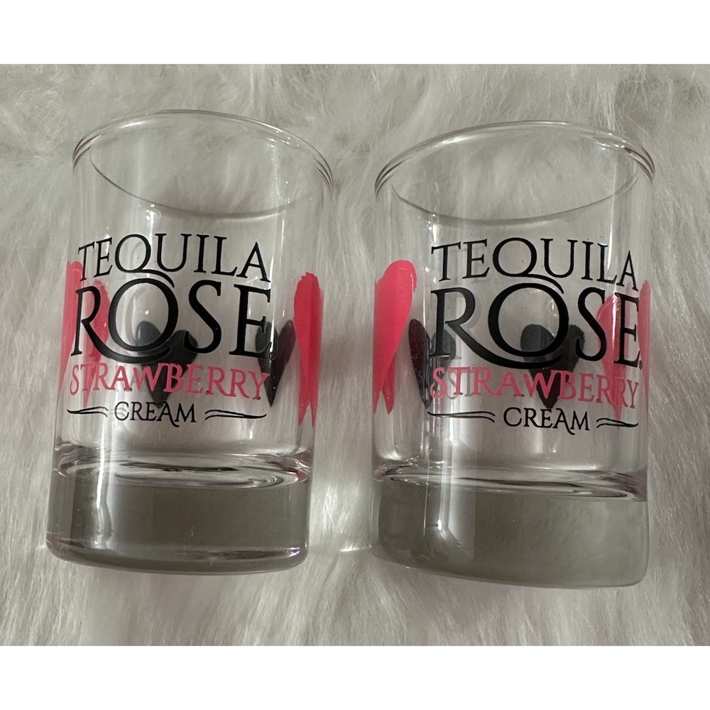 Set Of 2 Tequila Rose Strawberry Cream Shot Glass Black Pink Hearts Glasses